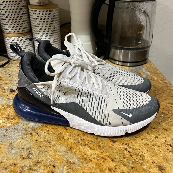 Nike Air Max 270 size 10 - Picture 1 of 8